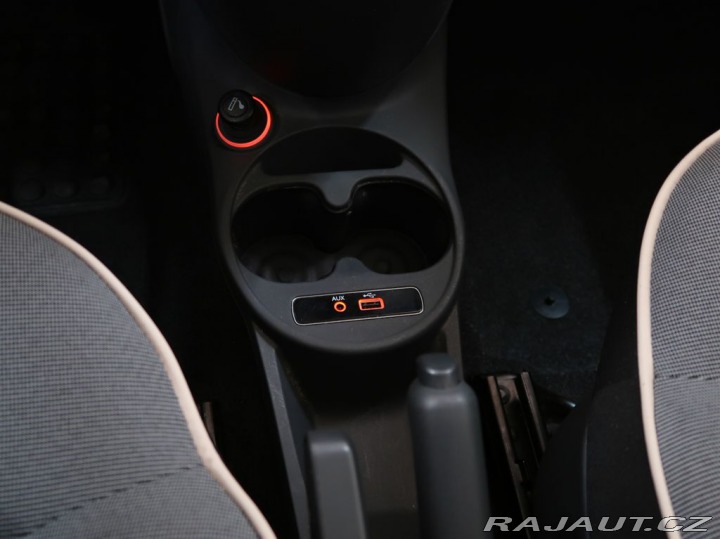 Fiat 500 1.2i,51kW,LOUNGE,MAN5,PAN 1800