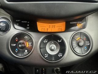 Toyota RAV4 2.2 D-4D 4x4/1MAJ/NAVI/Vý 2012