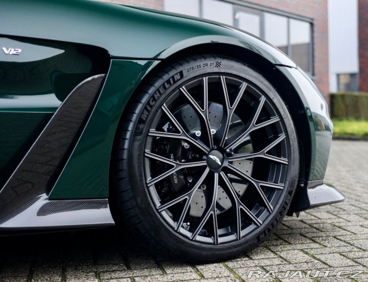 Aston Martin Ostatní modely V12 Vantage | 1/333 ks - 2023