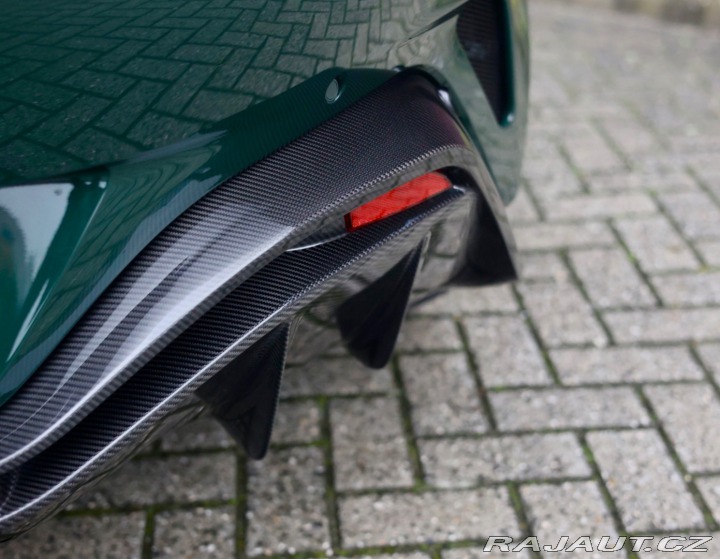 Aston Martin Ostatní modely V12 Vantage | 1/333 ks - 2023