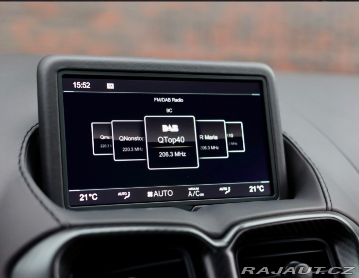 Aston Martin Ostatní modely V12 Vantage | 1/333 ks - 2023
