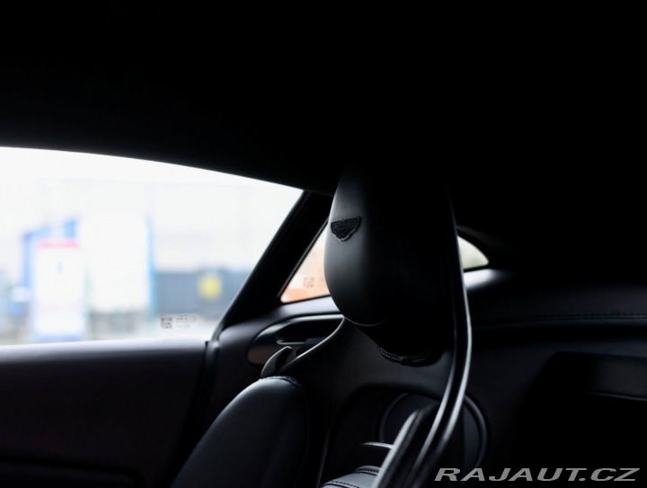 Aston Martin Ostatní modely V12 Vantage | 1/333 ks - 2023