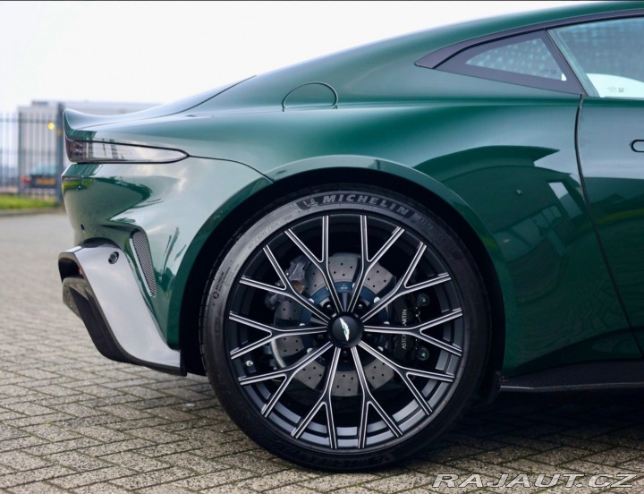 Aston Martin Ostatní modely V12 Vantage | 1/333 ks - 2023