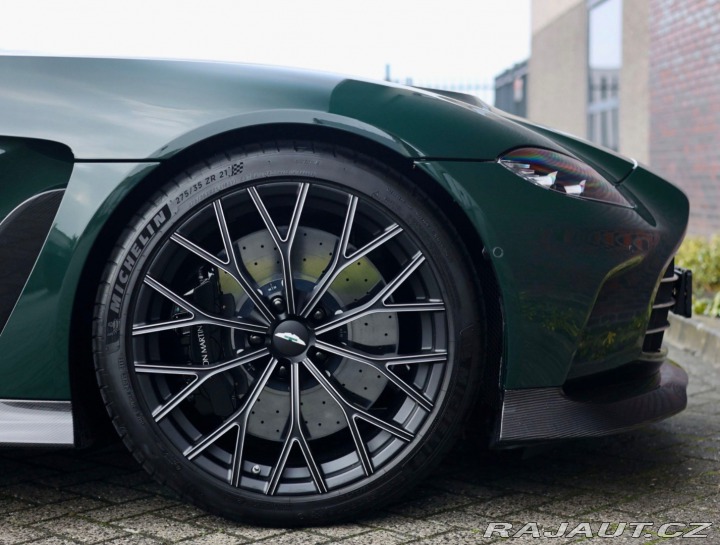 Aston Martin Ostatní modely V12 Vantage | 1/333 ks - 2023