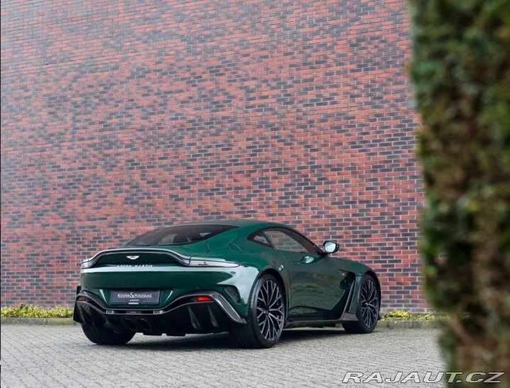 Aston Martin Ostatní modely V12 Vantage | 1/333 ks - 2023