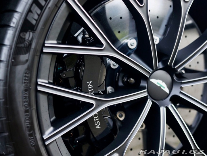 Aston Martin Ostatní modely V12 Vantage | 1/333 ks - 2023