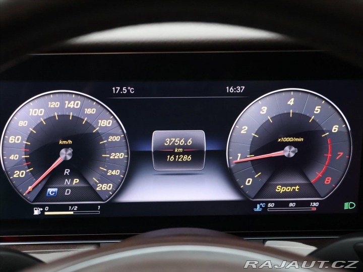 Mercedes-Benz E 2,0 4MATIC 135kW AT CZ 2016
