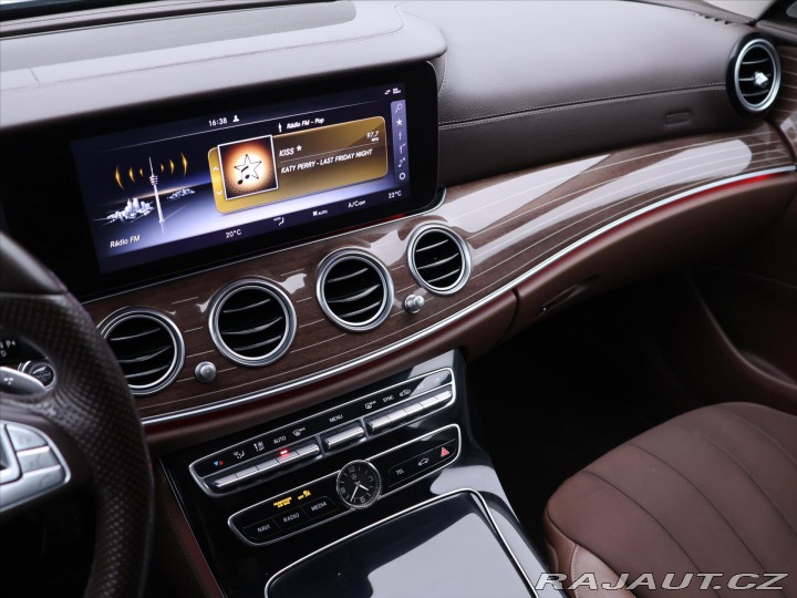 Mercedes-Benz E 2,0 4MATIC 135kW AT CZ 2016