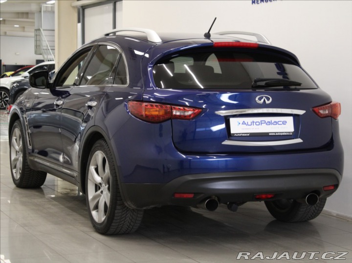 Infiniti Ostatní modely QX70 3,0 D V6 4x4 Premium PANO 2014