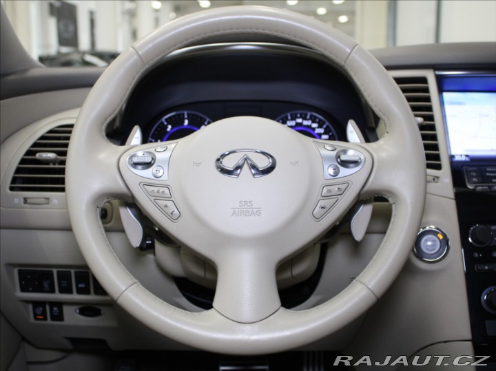Infiniti Ostatní modely QX70 3,0 D V6 4x4 Akční CENA! 2014