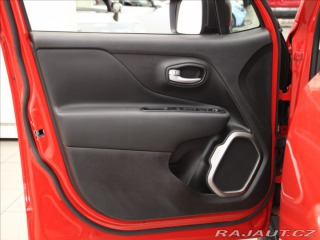 Jeep Renegade 1,5 Turbo e-Hybrid AT 19t 2023