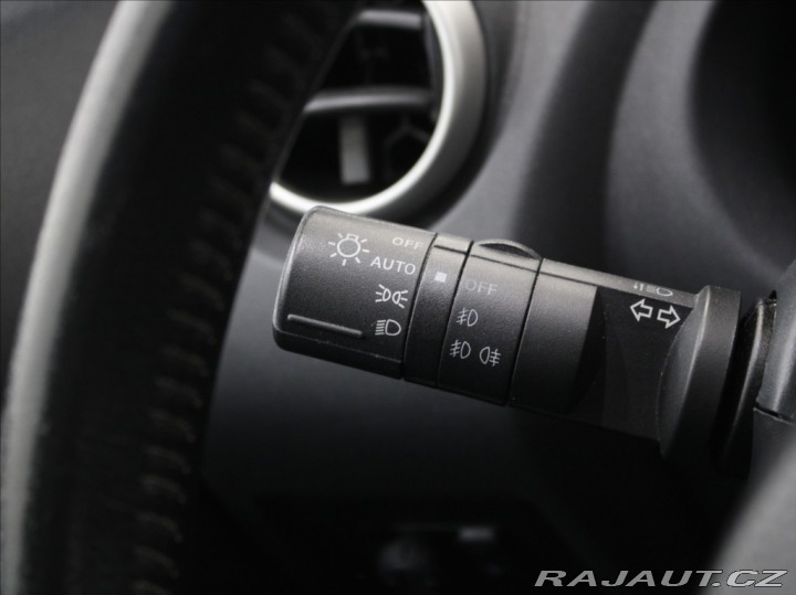 Nissan Qashqai 1,6 i 84kW Nové STK Tažné 2010