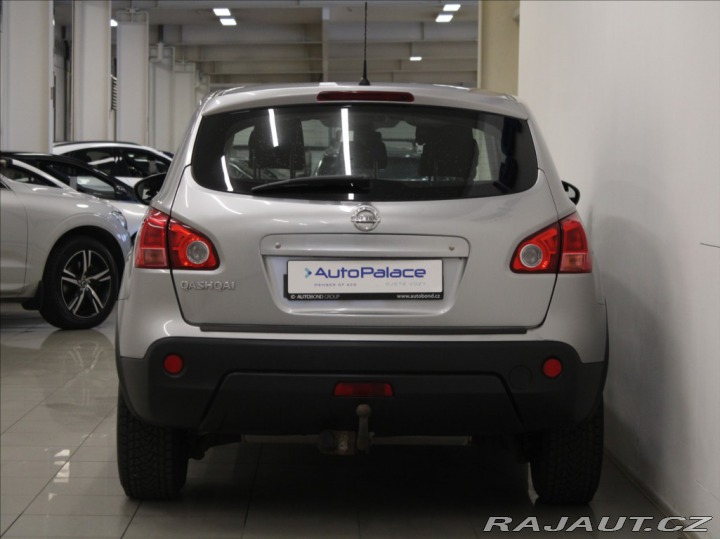 Nissan Qashqai 1,6 i 84kW Nové STK Tažné 2010