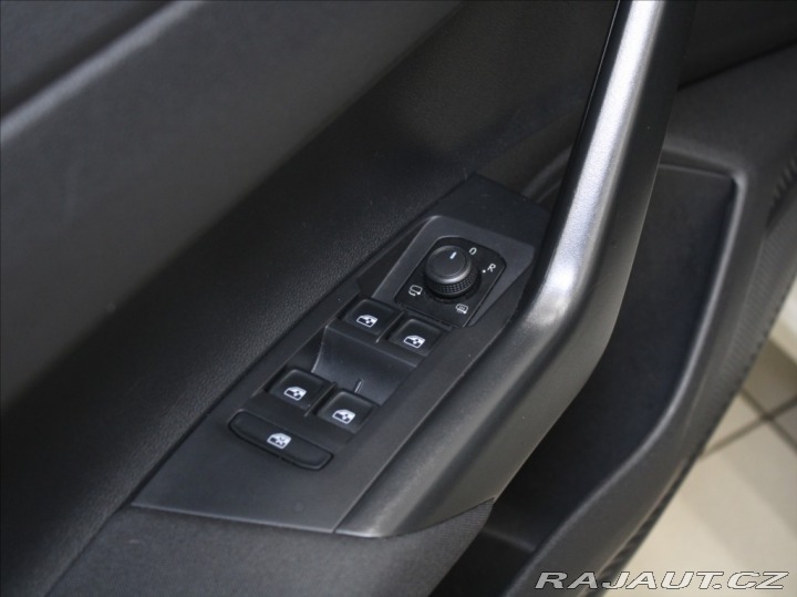 Volkswagen Polo 1,0 TSi 70kW Life KAM.1.m 2023