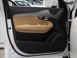 Volvo XC90 2,0 B5 Insc.TAŽNÉ R21 2xP 2020