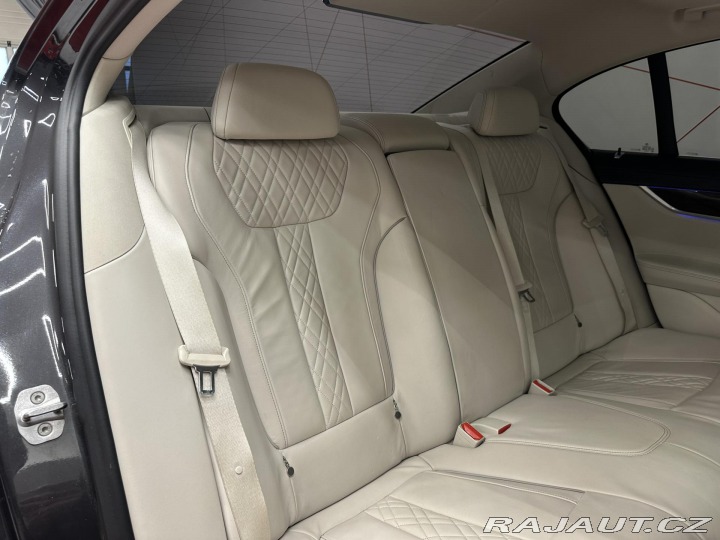 BMW 7 730d xDrive*360*HUD*2x KO 2017