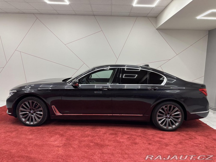 BMW 7 730d xDrive*360*HUD*2x KO 2017