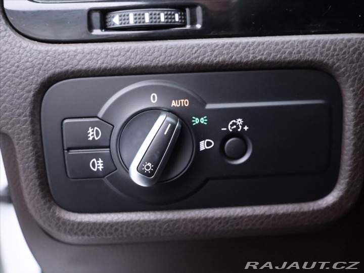 Volkswagen Touareg 3,0 TDI V6 193kW DSG R-Li 2015