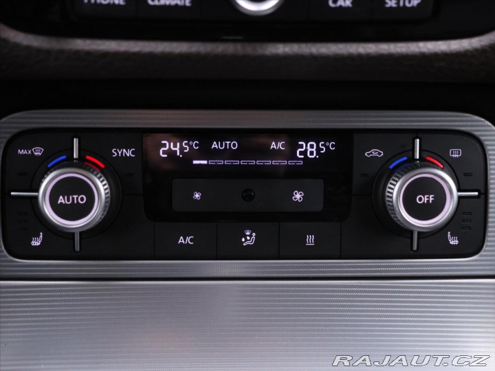 Volkswagen Touareg 3,0 TDI V6 193kW DSG R-Li 2015