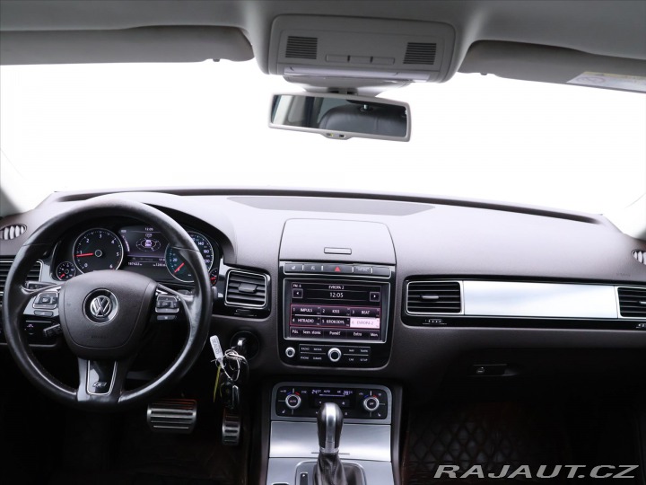 Volkswagen Touareg 3,0 TDI V6 193kW DSG R-Li 2015