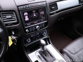 Volkswagen Touareg 3,0 TDI V6 193kW DSG R-Li 2015