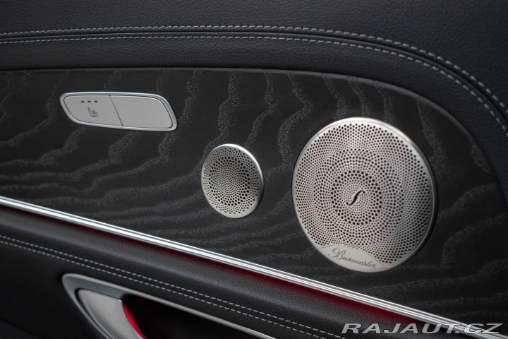 Mercedes-Benz E E 300d*REZERVACE* 2022