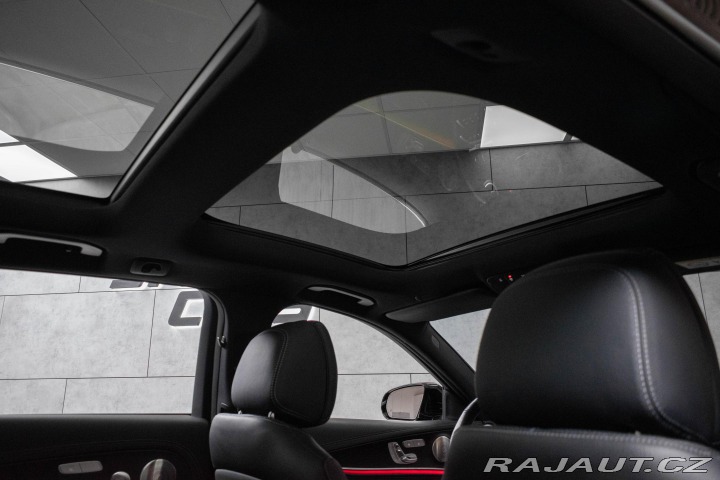 Mercedes-Benz E E 300d*REZERVACE* 2022