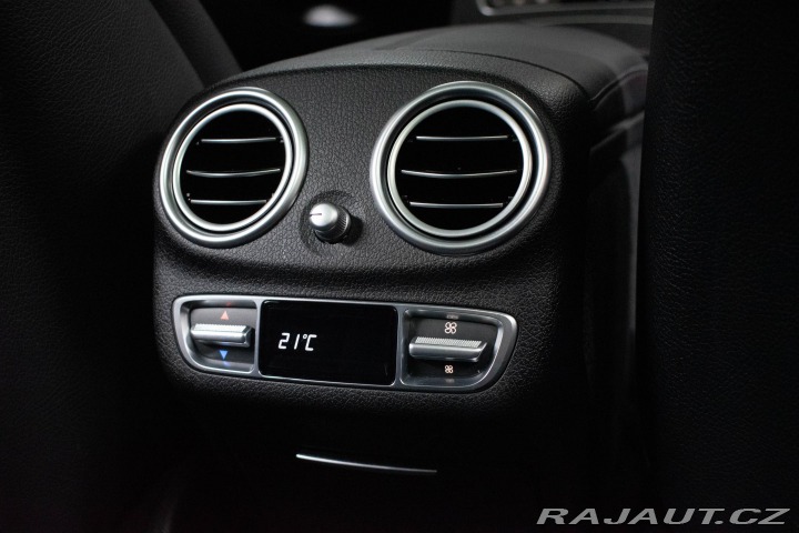 Mercedes-Benz E E 300d 4M*AMG*AIR*DPH*ČR 2022