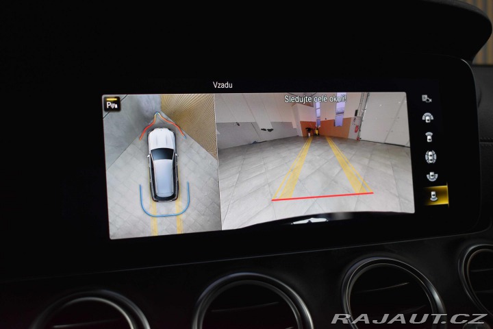 Mercedes-Benz E E 300d 4M*AMG*AIR*DPH*ČR 2022