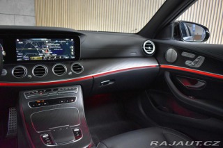 Mercedes-Benz E E 300d 4M*AMG*AIR*DPH*ČR 2022