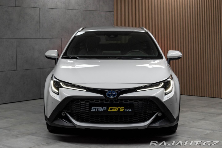 Toyota Corolla 1.8 HYBRID*TREK*TAŽNÉ*ČR 2022