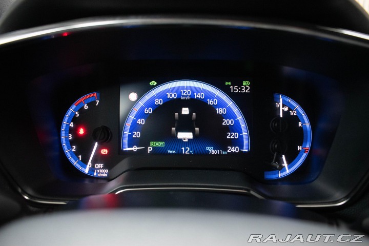 Toyota Corolla 1.8 REZERVACE 2022