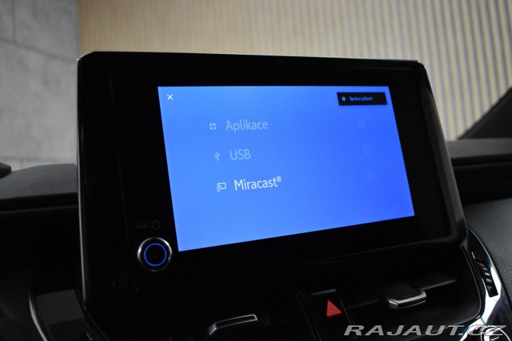 Toyota Corolla 1.8 HYBRID*TREK*TAŽNÉ*ČR 2022