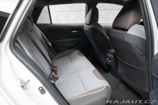 Toyota Corolla 1.8 HYBRID*TREK*TAŽNÉ*ČR 2022