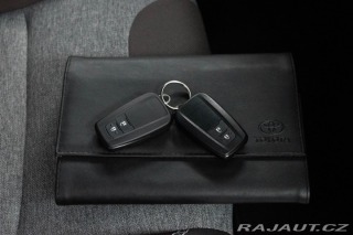 Toyota Corolla 1.8 HYBRID*TREK*TAŽNÉ*ČR 2022