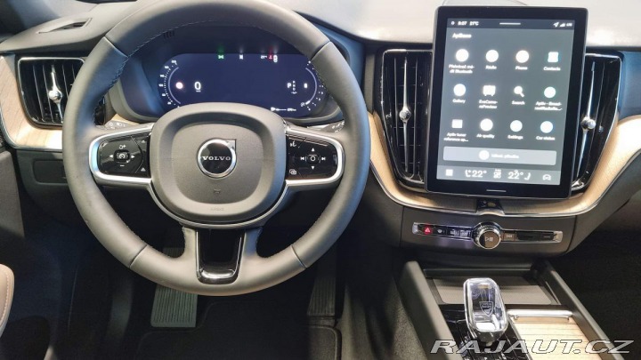 Volvo XC60 B5 2.0L 250+14 HP AT8 AWD 2025