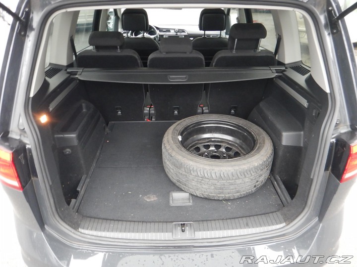 Volkswagen Touran 1.6 TDI, DSG, PANORAMA 2016