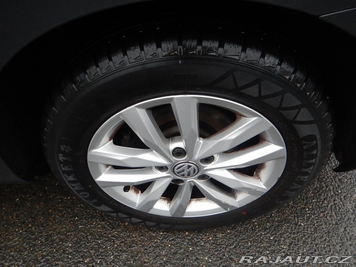 Volkswagen Touran 1.6 TDI, DSG, PANORAMA 2016