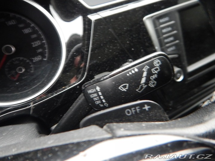 Volkswagen Touran 1.6 TDI, DSG, PANORAMA 2016