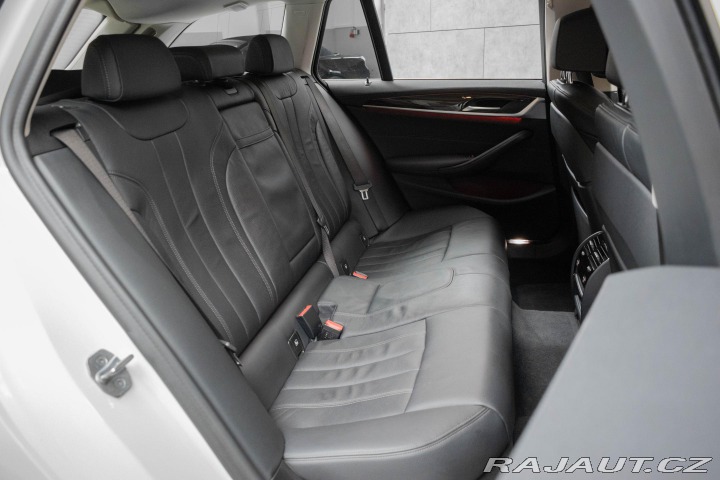 BMW 5 520d xD LUXURY*TAŽNÉ*DPH* 2021