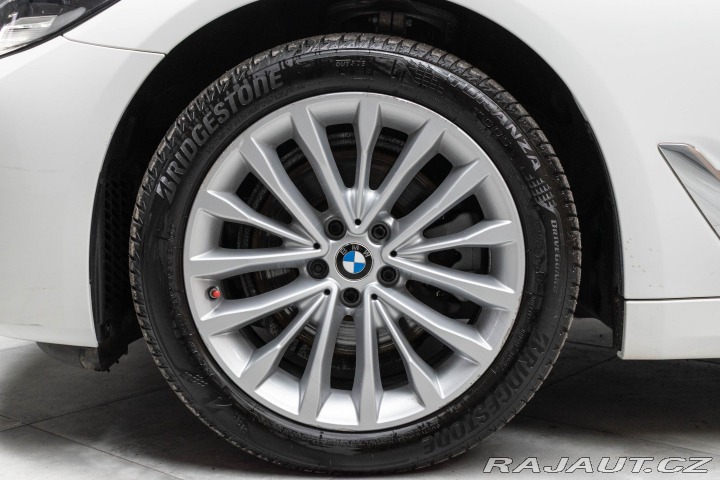 BMW 5 520d xD*REZERVACE* 2021