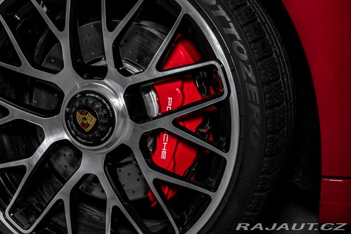 Porsche 911 GTS 991.2 1800