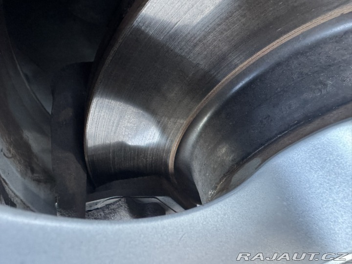 Škoda Octavia 1,4 TSI 90 KW STK SK 2009