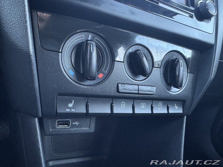 Škoda Rapid 1,0 TSI 70 KW NOVÉ BRZDY 2018