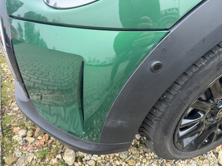 Mini Cooper 1,5i 100KW STK F55 ITÁLIE 2021