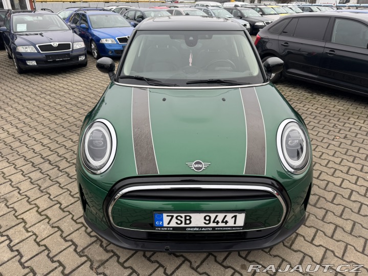 Mini Cooper 1,5i 100KW STK F55 ITÁLIE 2021