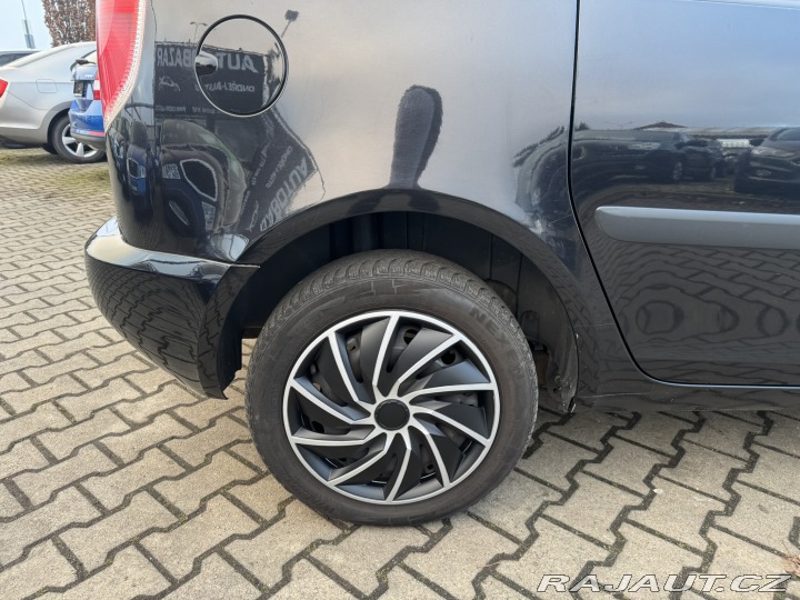 Škoda Roomster 1,6 16V 77 KW SK STK 2008