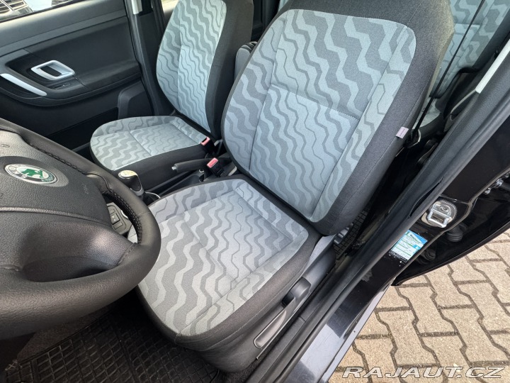 Škoda Roomster 1,6 16V 77 KW SK STK 2008