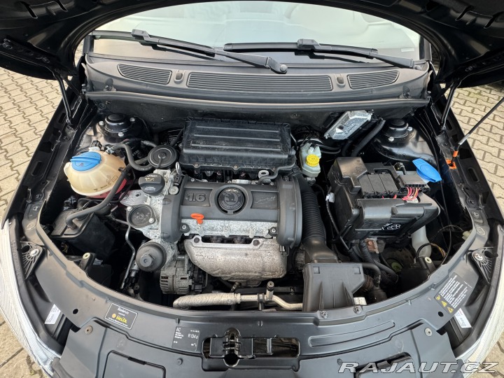 Škoda Roomster 1,6 16V 77 KW SK STK 2008