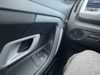 Škoda Roomster 1,6 16V 77 KW SK STK 2008